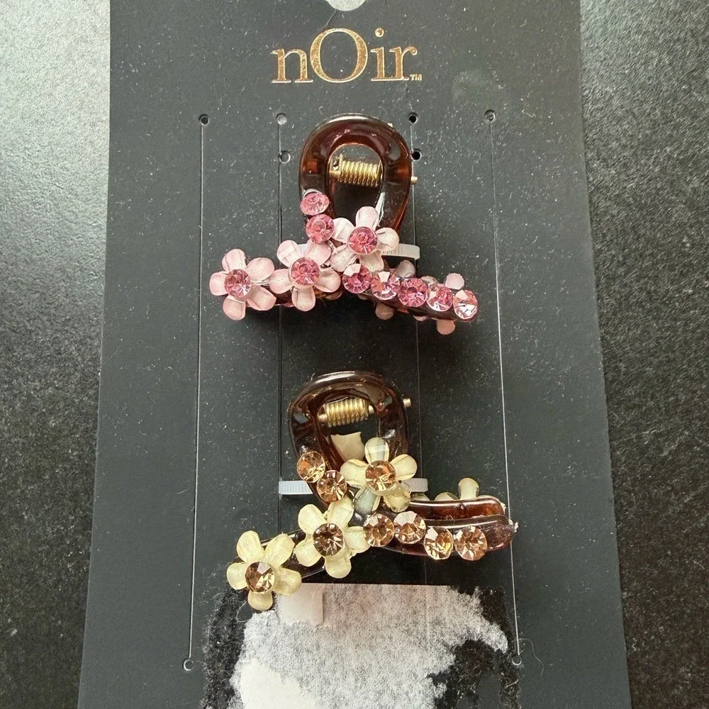 nOir Floral Rhinestone Hair Claw Clips Set of 2 Pink Cream Tortoise Shell OS